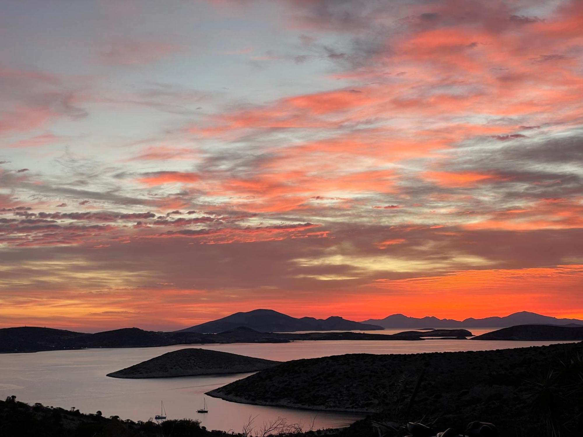Zografos 4* Iráklia